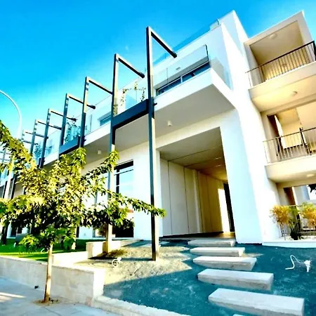 My Mythical Pearl Villa